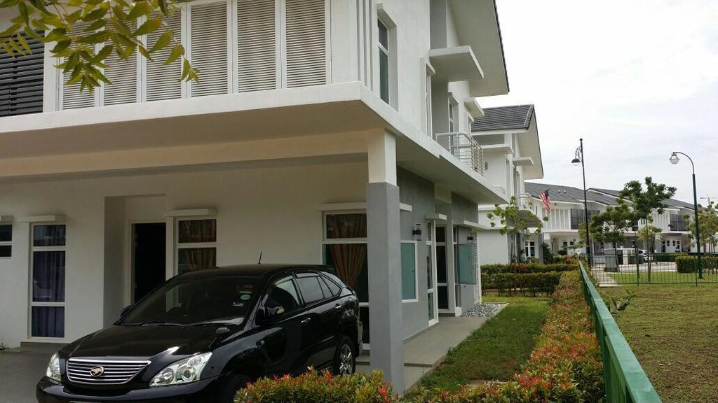 Double Aa Homestay * Putrajaya