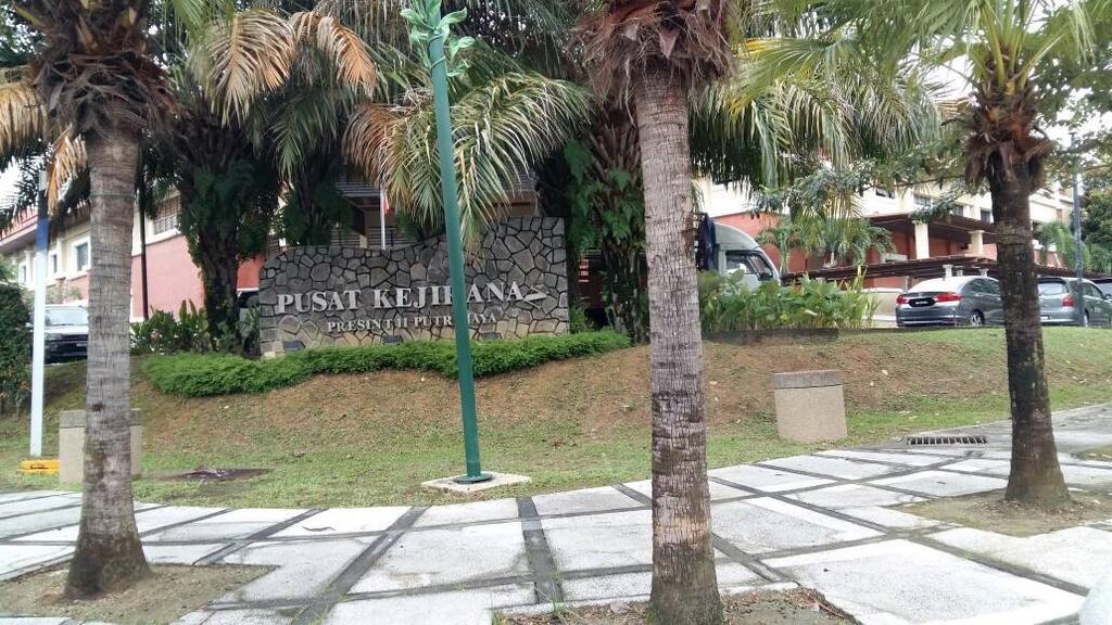 Double Aa Homestay Pangsapuri Putrajaya