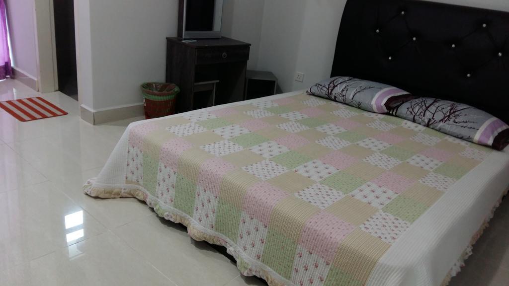 Double Aa Homestay Pangsapuri Putrajaya